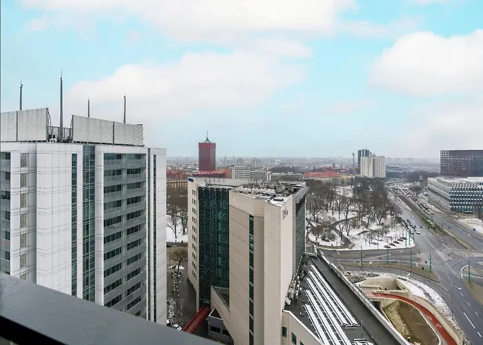 Apartament 16th Floor Towarowa 39 Center Avenida By Renters Prestige