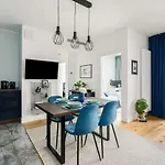 16th Floor Towarowa 39 Center Avenida By Renters Prestige Πόζναν