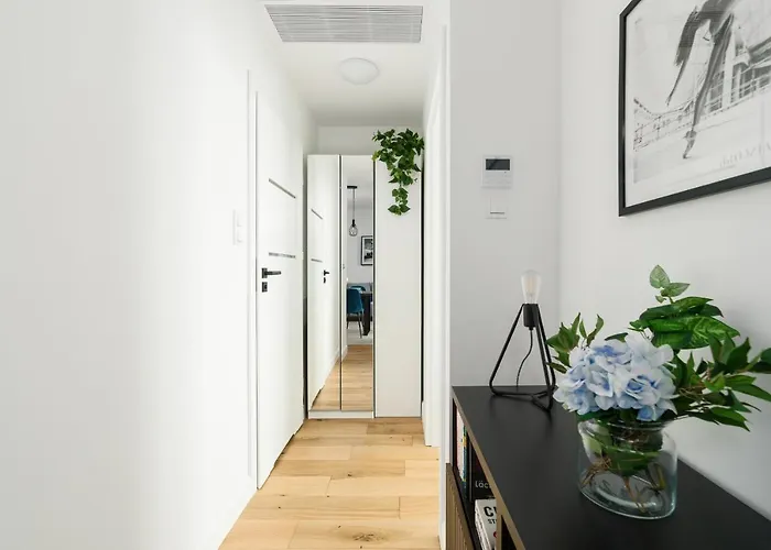 16th Floor Towarowa 39 Center Avenida By Renters Prestige アパート *